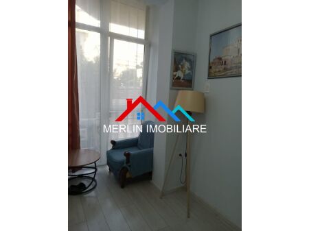 Tirane, jepet me qera apartament 2+1 Kati 3, 120 m² 750 € (MYSLYM SHYRI)
