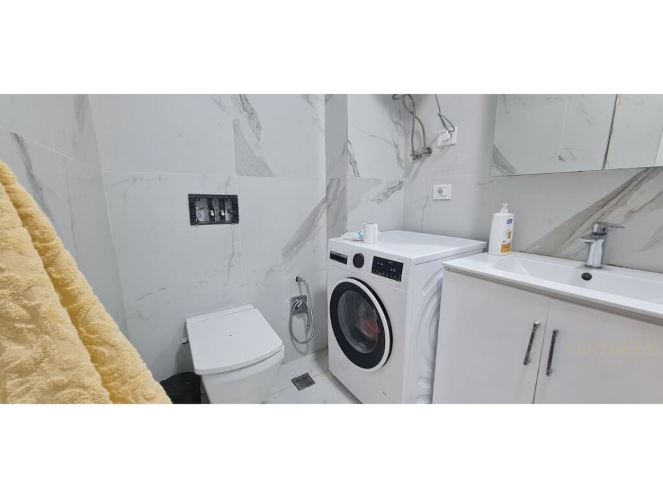 Tirane, shes apartament 2+1 , 91 m² 147.000 € (Rruga Hamdi Pepo, Selitë)