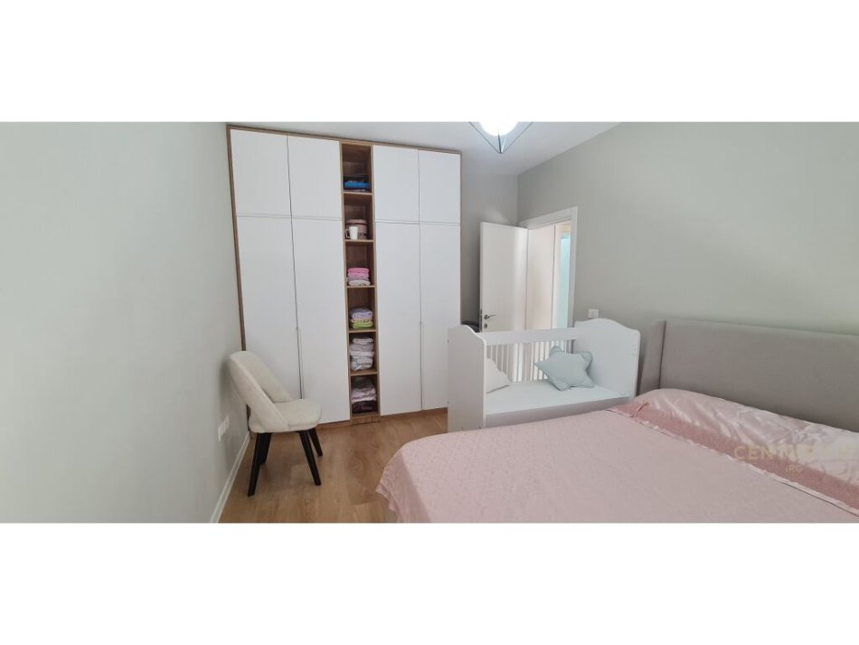 Tirane, shes apartament 2+1 , 91 m² 147.000 € (Rruga Hamdi Pepo, Selitë)