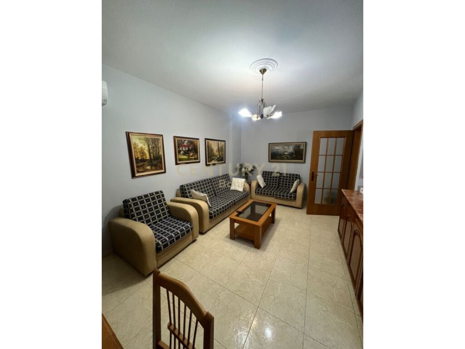 Tirane, jepet me qera apartament 2+1 Kati 2, 94 m² 600 € (Vasil Shanto bond103003)