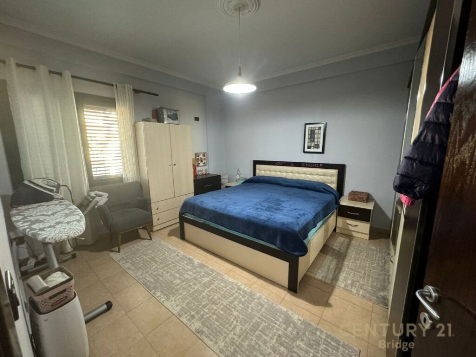 Tirane, shitet apartament 2+1 Kati 3, 87 m² 140.000 € (Selite bridge103019)