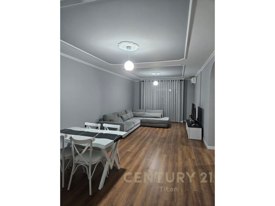 Tirane, jepet me qera apartament 2+1 Kati 6, 117 m² 650 € (Laprake Titan103044)
