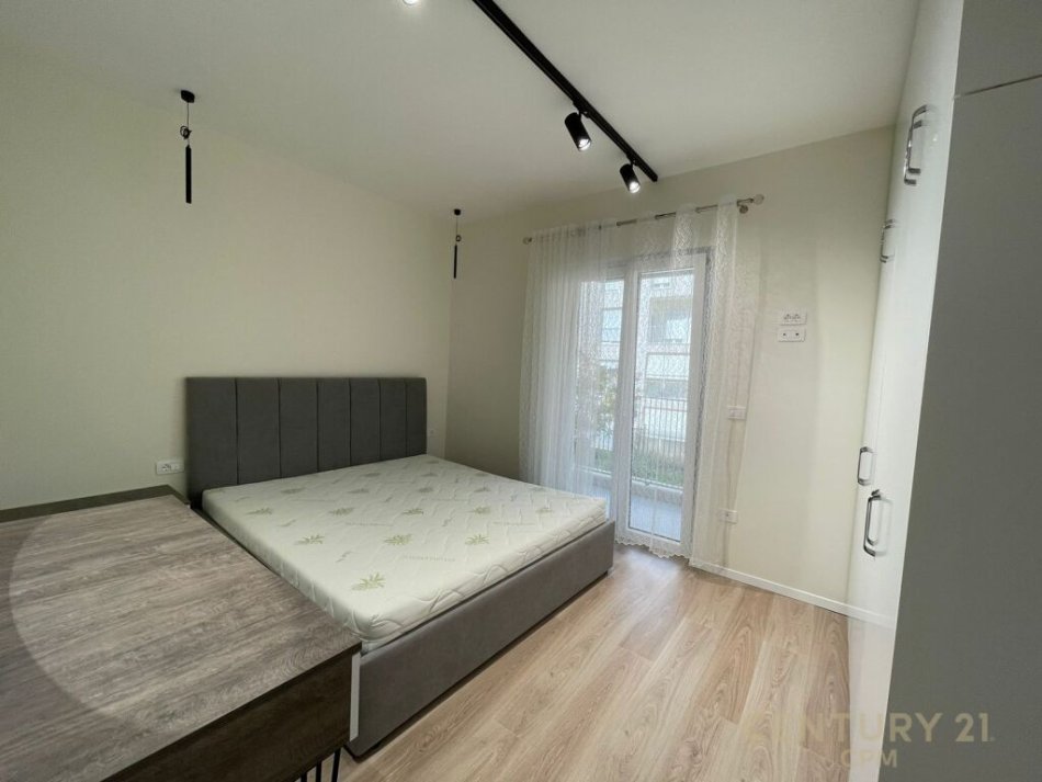Tirane, shes apartament 3+1+2 , 110 m² 275.000 € (Park Life Residence, Liqeni i Thatë)