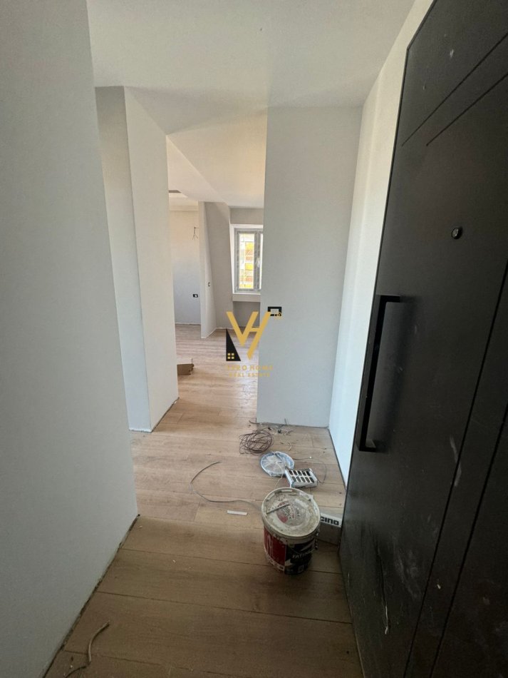 Tirane, shitet apartament 1+1+Ballkon Kati 7, 69 m² 165.000 € (RRUGA SULEJMAN DELVINA)