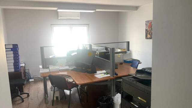 Tirane, shes apartament 3+1 Kati 3, 130 m² 210.000 Euro (Rruga Sami Frasheri)