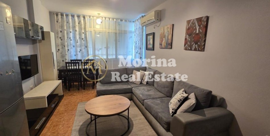 Tirane, jepet me qera apartament 1+1 Kati 7, 75 m² 500 € (Parku i Autobuzave)