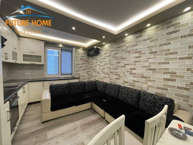 Tirane, shitet apartament 2+1 Kati 4, 87 m² 85.000 Euro (21 Dhjetori)