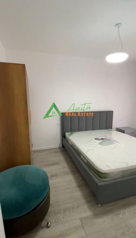 Tirane, jepet me qera apartament 1+1+Ballkon Kati 4, 65 m² (Rruga Kongresi i Manastirit)
