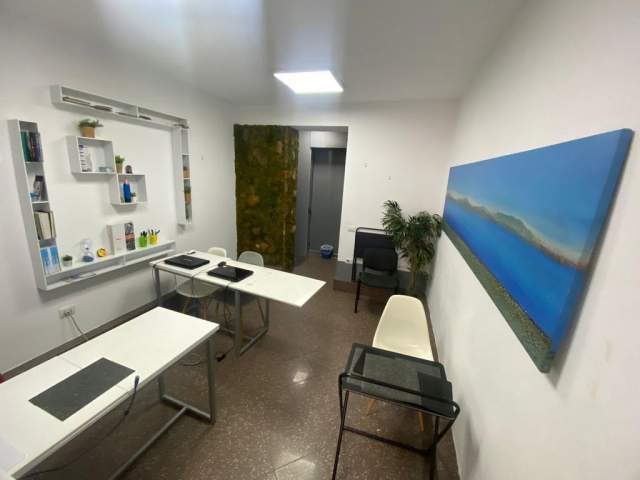 Tirane, jepet me qera dyqan Kati 0, 85 m² 800 Euro (Sami Frasheri)