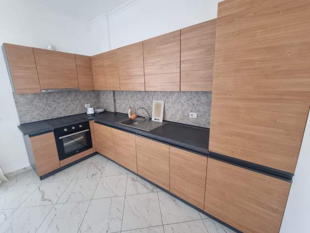 Durres, jepet me qera apartament 2+1+A+BLK Kati 4, 100 m² 550 Euro (Aleksander Goga)
