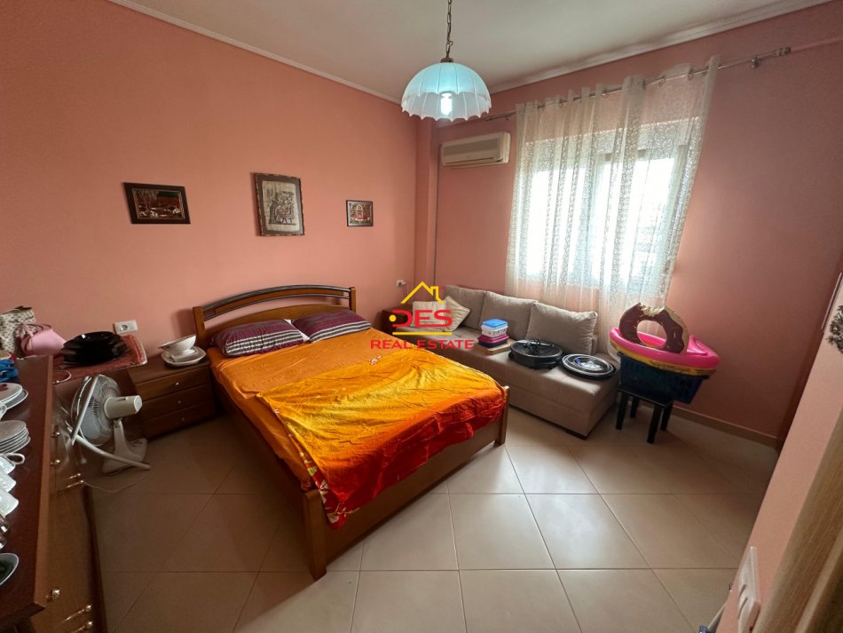 Shqiperi, jepet me qera apartament 1+1 Kati 5, 70 m² 450 € (Rruga Dhimiter Konomi)