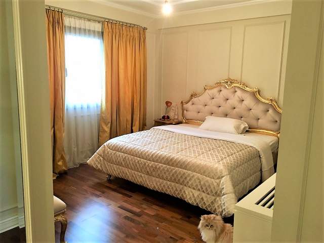 Shqiperi, shitet apartament 171 m² 650000 euro .