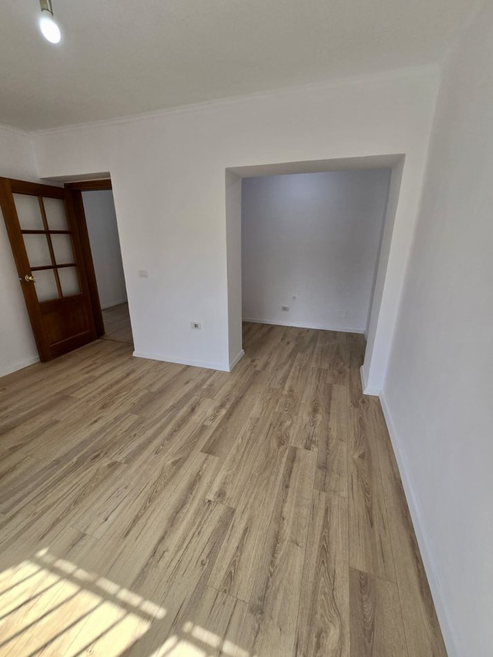 Tirane, shitet apartament 2+1+Aneks+Ballkon Kati 1, 81 m² 138.000 € (Ali Demi te Fushat)