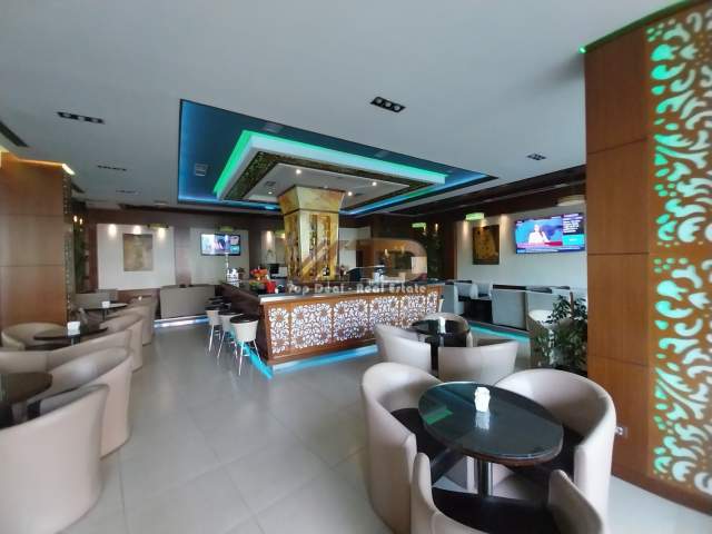Tirane, jepet me qera lokal Kati 0, 170 m² 1.300 Euro