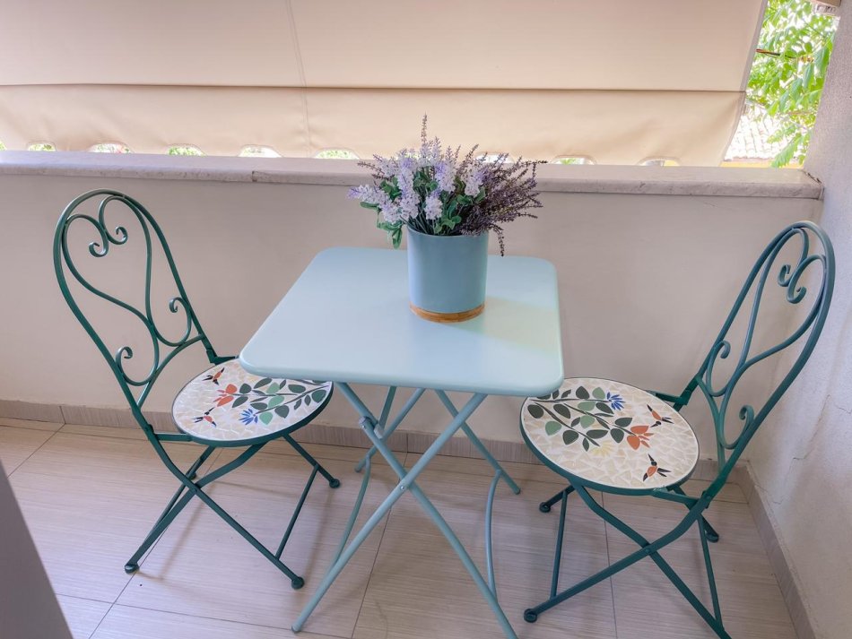 Tirane, jepet me qera apartament 2+1 Kati 2, 100 m² 1,000 € (Pazari i Ri)