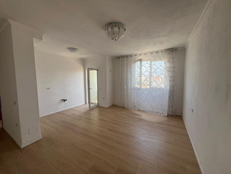 Tirane, shitet apartament 1+1+Ballkon Kati 9, 64 m² 87.000 € (Rruga Besim Alla , prane Grand Gallery)