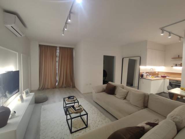 Tirane, jepet me qera apartament 2+1+BLK Kati 1, 123 m² 450 Euro (Kodra e Diellit)