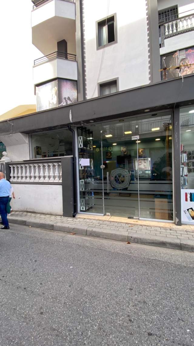 Tirane, jepet me qera ambjent biznesi Kati 0, 30 m² 35.000 Leke (Don Bosko)