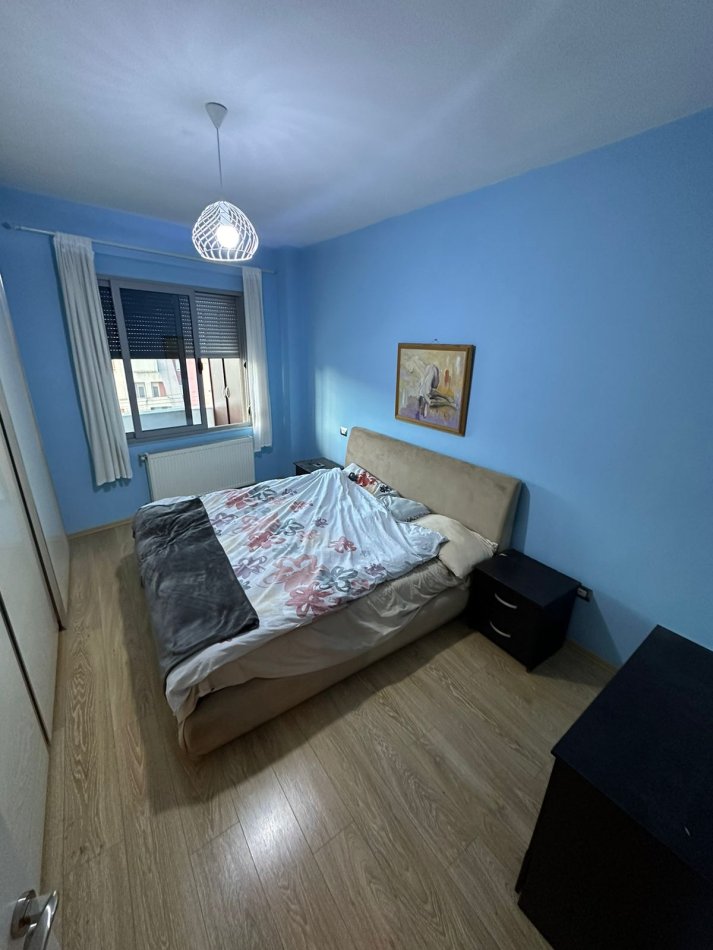 Tirane, jepet me qera 2+1 Kati 6, 96 m² 550 € (Materniteti i Ri)