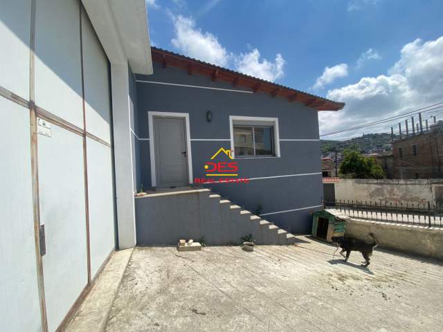 Vlore, shitet Vile 3 Katshe Kati 3, 11.000 m² 600.000 Euro (Lagjia Karabash,Vlore)