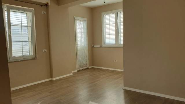 Tirane, shes apartament 2+1+A+BLK Kati 6, 132 m² 132.000 Euro (rruga dajti)