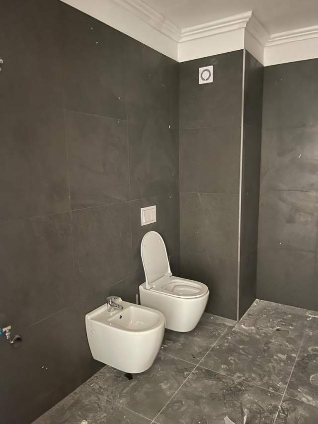 Tirane, shes apartament 2+1+BLK Kati 4, 113 m² 125.000 Euro (Laprak)