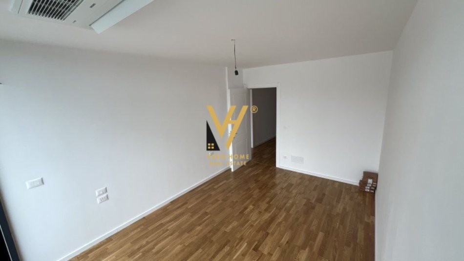 Tirane, jepet me qera zyre Kati 7, 126 m² 1.500 € (RRUGA E KOSOVAREVE)
