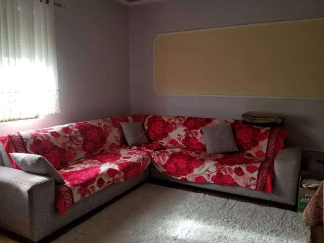 Elbasan, shitet Vile 200 m² 160.000 Euro