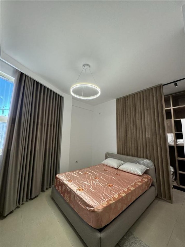 Tirane, jepet me qera apartament 1+1 Kati 1, 60 m² 500 € (rruga ferit xhajko)