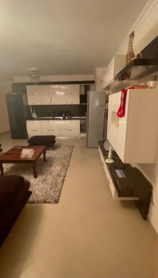Tirane, jepet me qera apartament 2+1 Kati 6, 400 € (Perballe Fratarit)