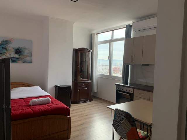 Tirane, shes garsonier 1+1 Kati 2, 200 m² 420.000 Euro (Rr Durresit + Muhamet Gjollesha)