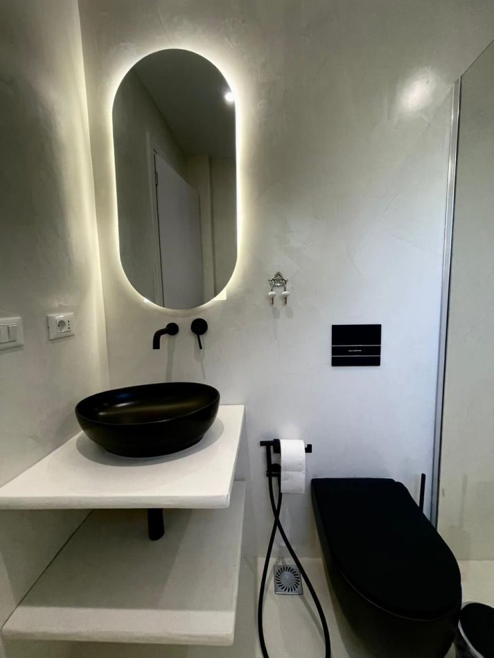 Tirane, jepet me qera apartament 2+1+Ballkon Kati 2, 130 m² 1.400 € (Long Hill Residence)