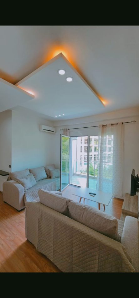 Tirane, jepet me qera apartament 1+1+Ballkon Kati 2, 70 m² 450 € 