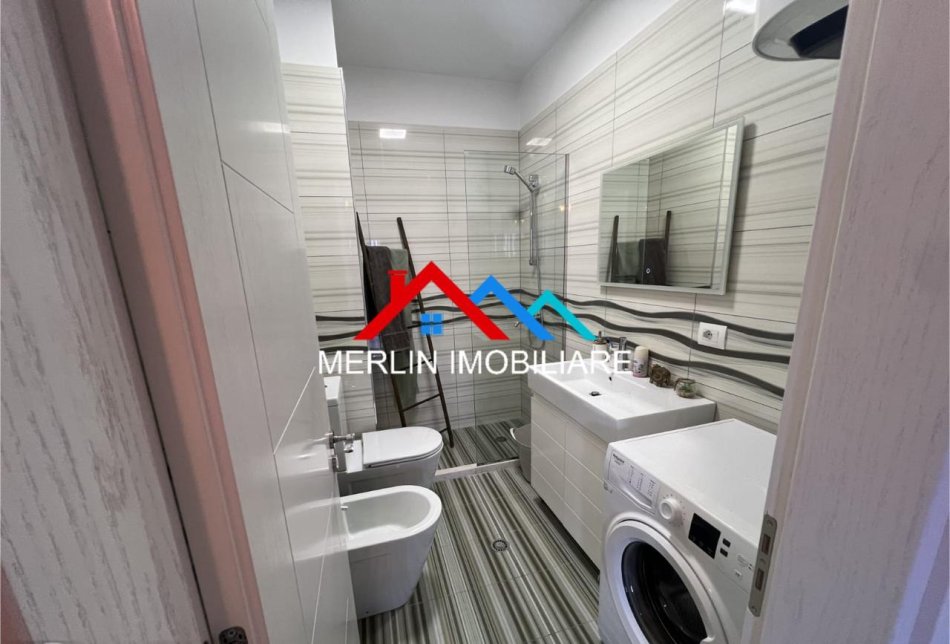 Tirane, jepet me qera apartament 2+1+Ballkon Kati 5, 100 m² 700 € (Rruga e Kroit,KOPSHTI ZOOLOGJIK.)