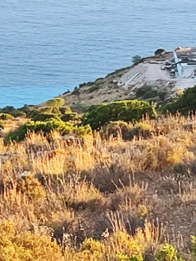 Vlore, shes truall ne bregdet 5.500 m² 190 Euro/m2 (DRIMADHES)