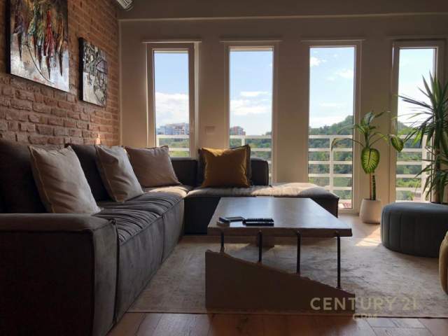 Tirane, shitet apartament duplex 1+1+BLK Kati 0, 125 m² 199.000 Euro