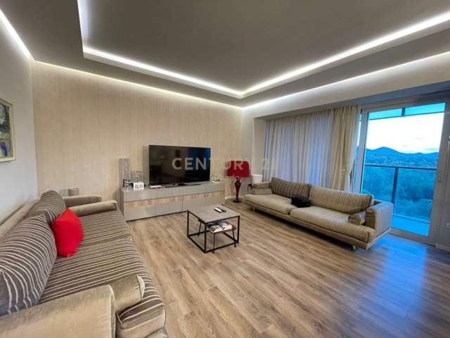 Tirane, shitet apartament 2+1+A+BLK Kati 18, 123 m² 450.000 Euro (Rruga e Elbasanit)