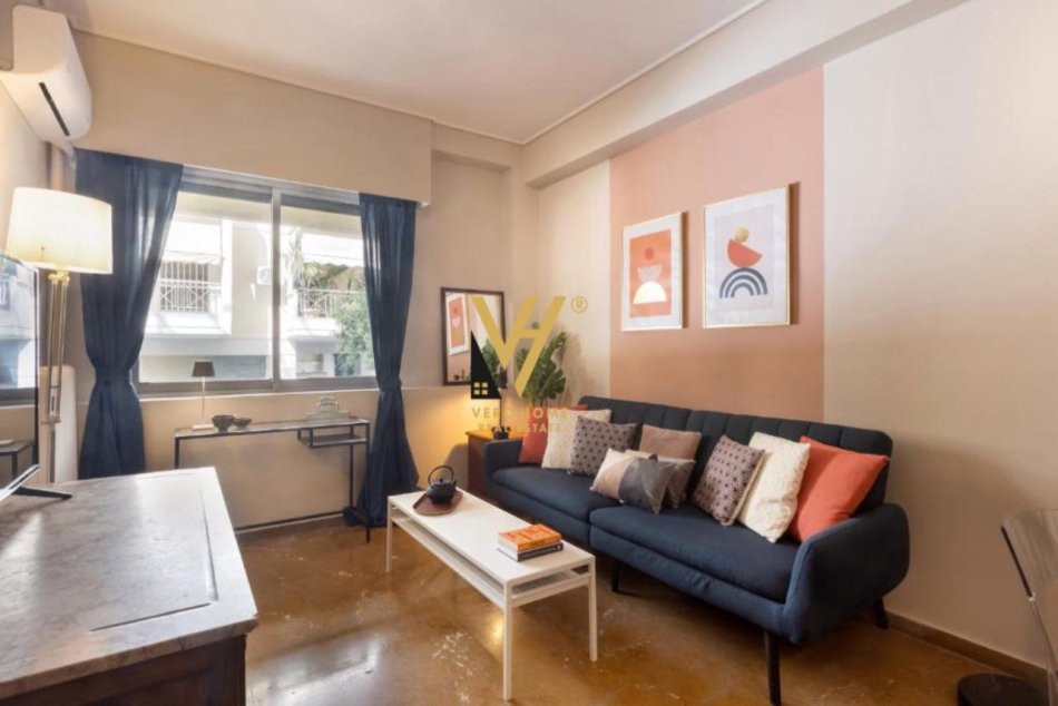 Tirane, shitet apartament 2+1+Ballkon Kati 3, 75 m² 83.000 € (KOMBINAT)
