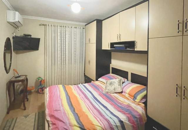 Tirane, shitet apartament 77 m² 110.000 Euro