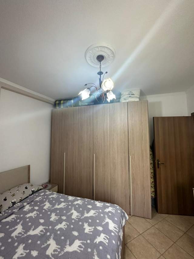 Tirane, shitet apartament 1+1 Kati 2, 40 m² 70.000 Euro (prane Pasticeri Tito)