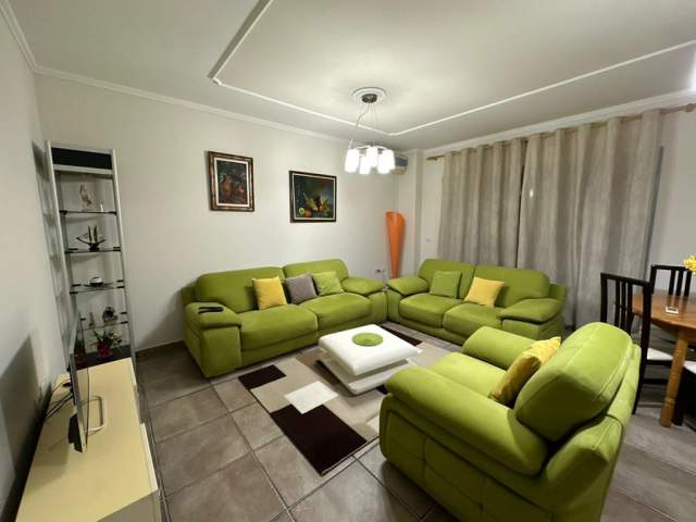 Tirane, jepet me qera apartament 1+1+BLK Kati 6, 60 m² 450 Euro (Rruga e Dibres)
