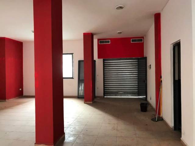 Tirane, shitet ambjent biznesi 74 m² 81.400 Euro