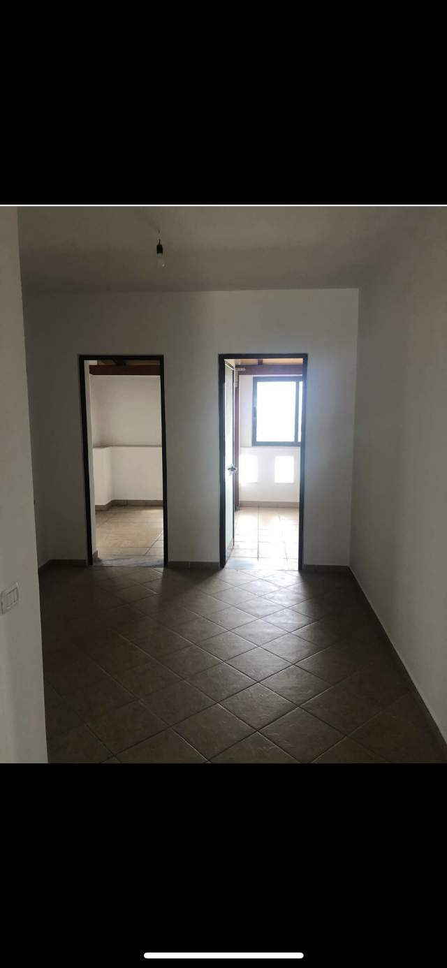 Tirane, jepet me qera apartament 5+1+A+BLK Kati 7, 350 m² 380 Euro