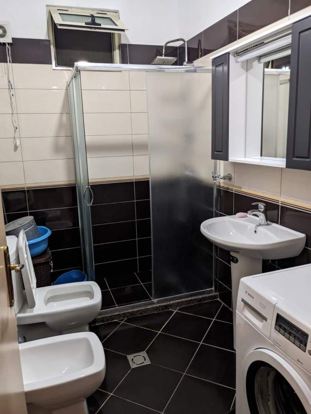 Tirane, jepet me qera apartament 2+1+BLK Kati 7, 110 m² 400 Euro (Astir)