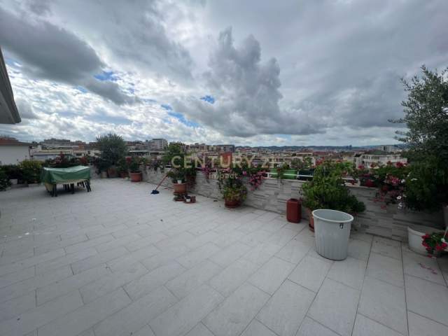 Tirane, shitet apartament 2+1+A+BLK Kati 5, 193 m² 160.000 Euro (Fresk)
