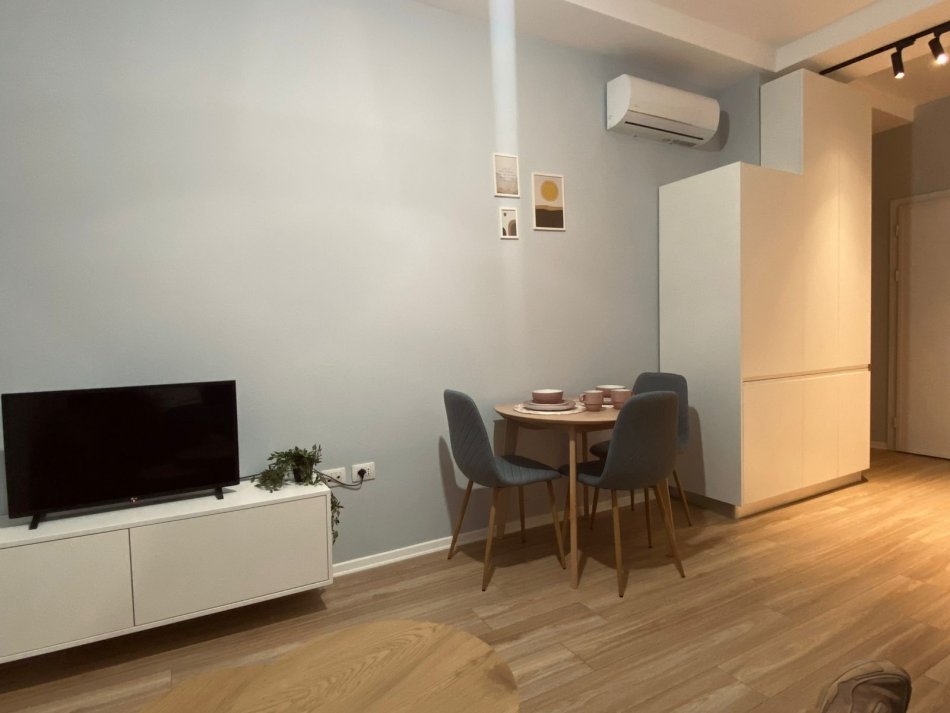 Tirane, jepet me qera apartament 1+1 Kati 2, 65 m² 550 € (21 dhjetori)