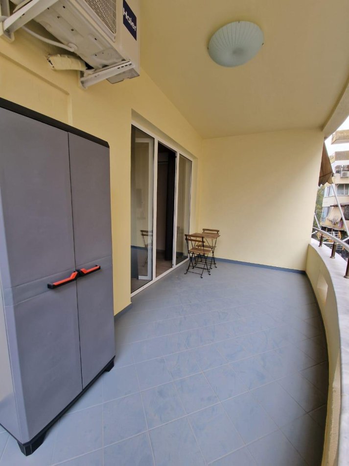 Tirane, jepet me qera apartament 1+1 Kati 3, 50 m² 600 € (KOPSHTI ZOOLOGJIK)