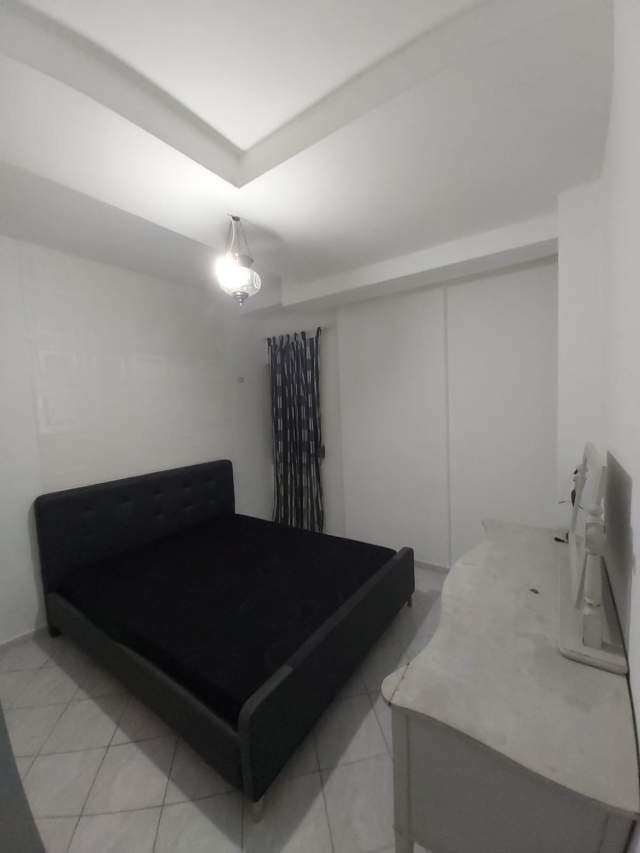 Tirane, shitet apartament Kati 1, 100 m² 120.000 Euro