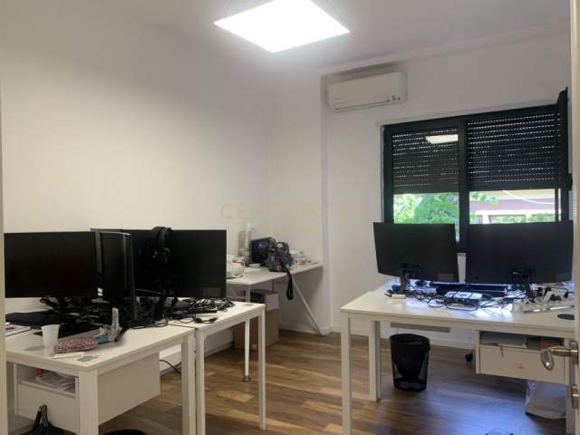 Tirane, shitet apartament 2+1 Kati 3, 136 m² 310.000 Euro (Papa Gjon Pali 2)