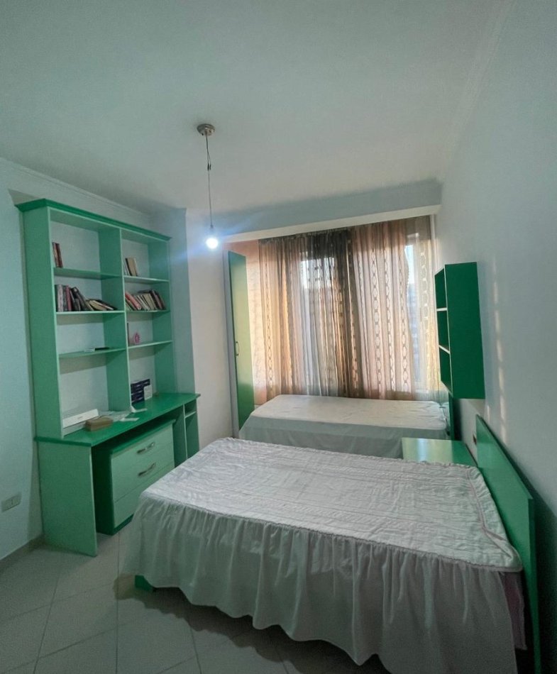 Tirane, shitet apartament 2+1 Kati 6, 99 m² 125.000 € (YZBERISHT)